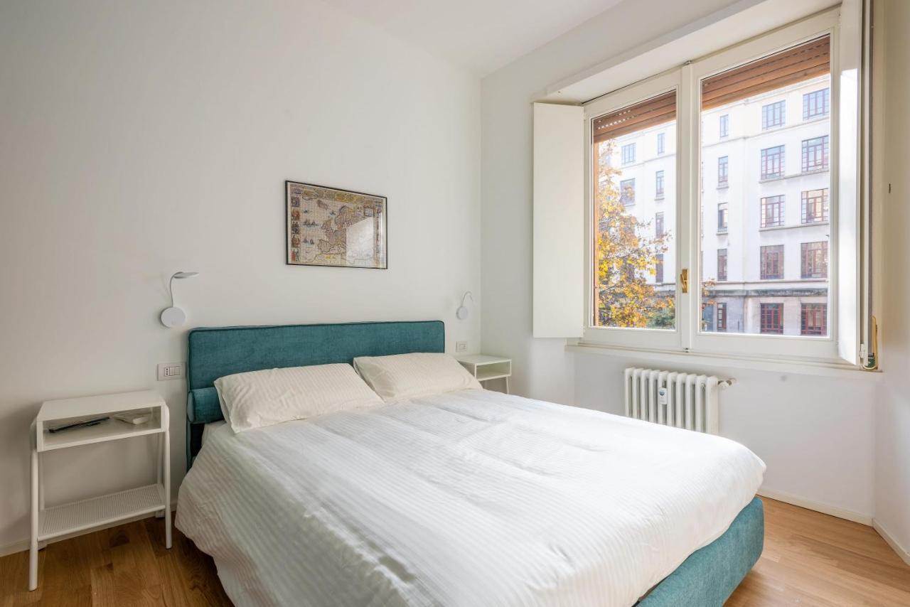 Spacious & Comfortable Apartment In Duomo By Easylife Milão Exterior foto