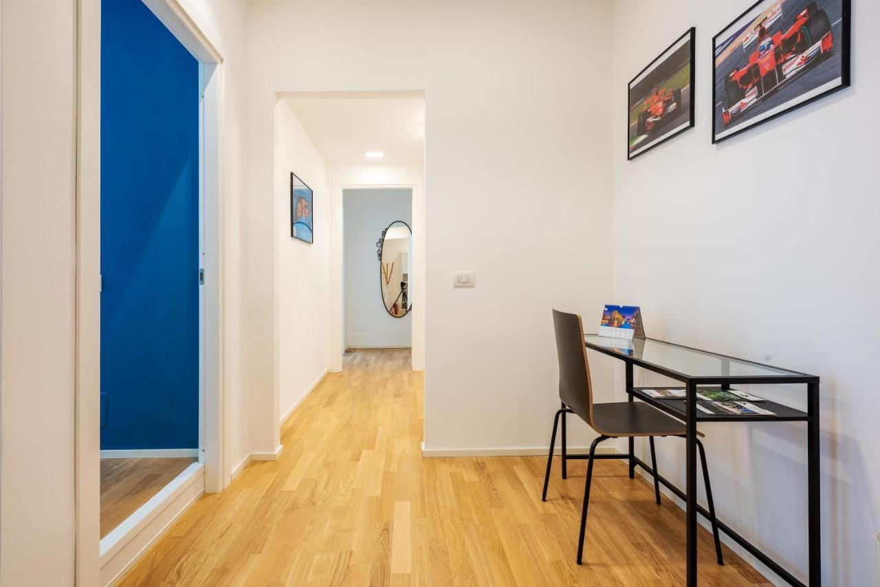 Spacious & Comfortable Apartment In Duomo By Easylife Milão Exterior foto