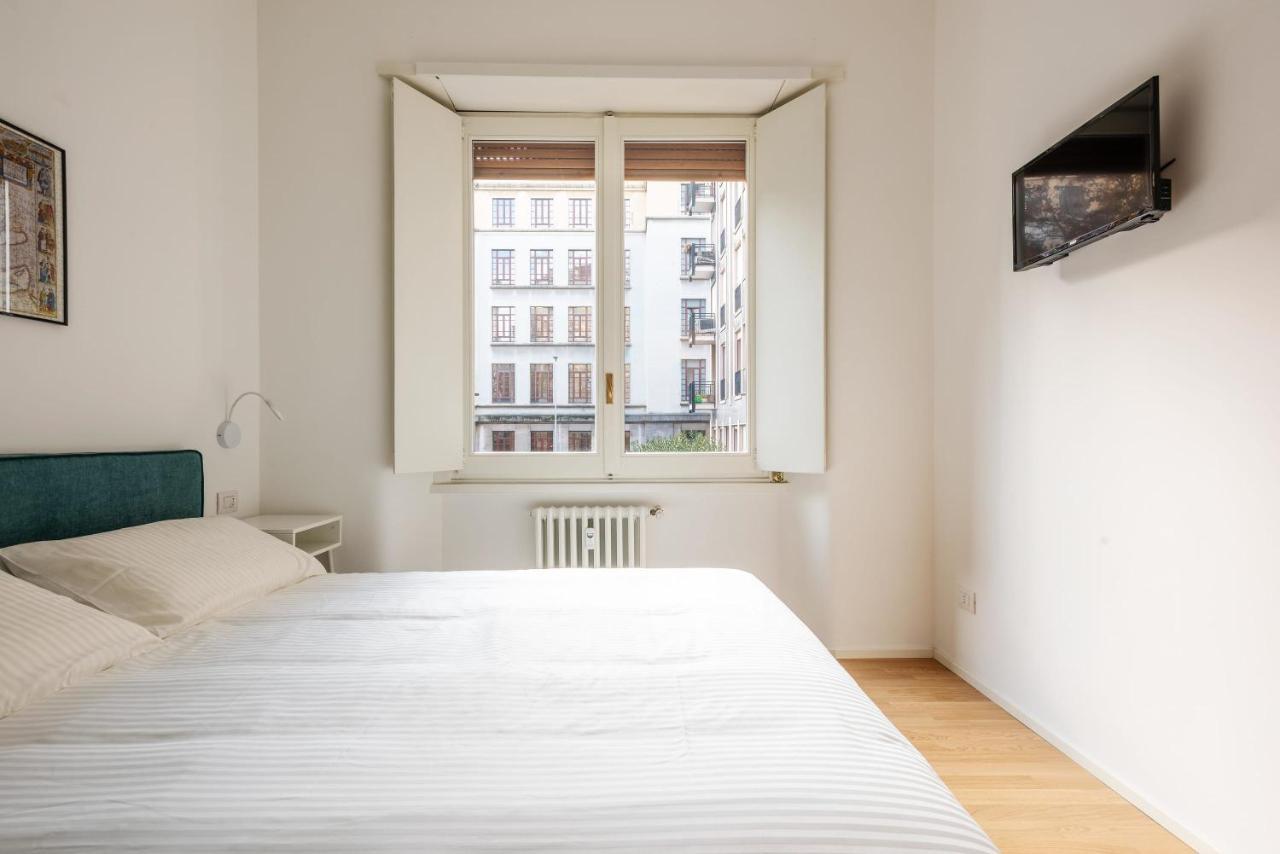 Spacious & Comfortable Apartment In Duomo By Easylife Milão Exterior foto